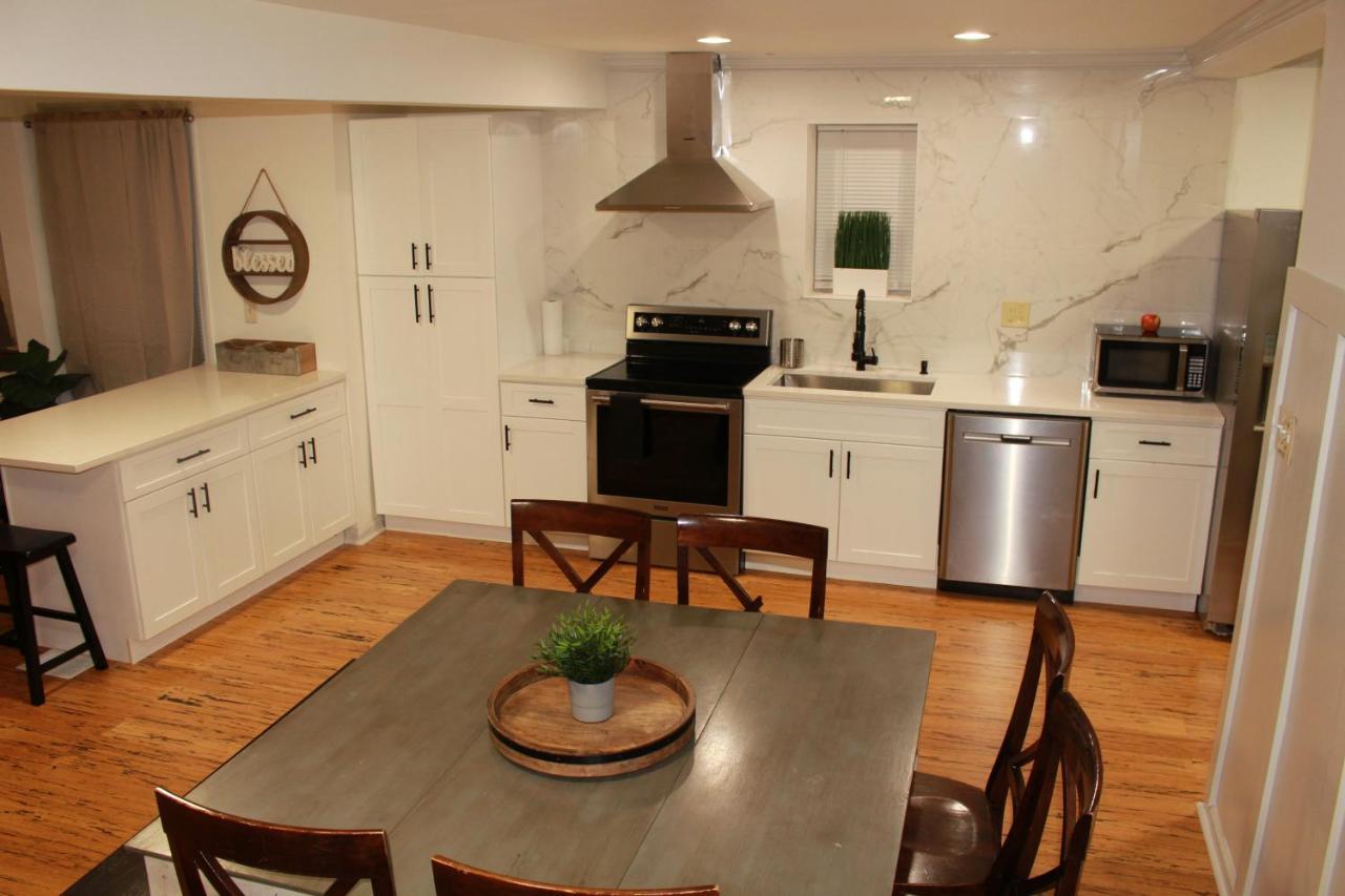 Shared Guest House With Private Rooms Атланта Екстер'єр фото